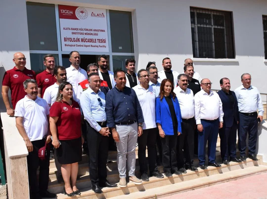 Alata Bahçe Kültürleri Araştırma Enstitüsü'nde Biyolojik Mücadele Değerlendirme Toplantısı Gerçekleştirildi