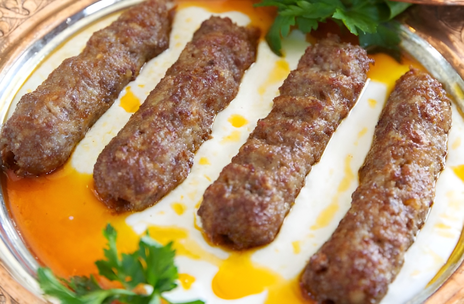 Alinazik Kebabı Nasıl Yapılır? Etli ve Yoğurtlu Tarifler