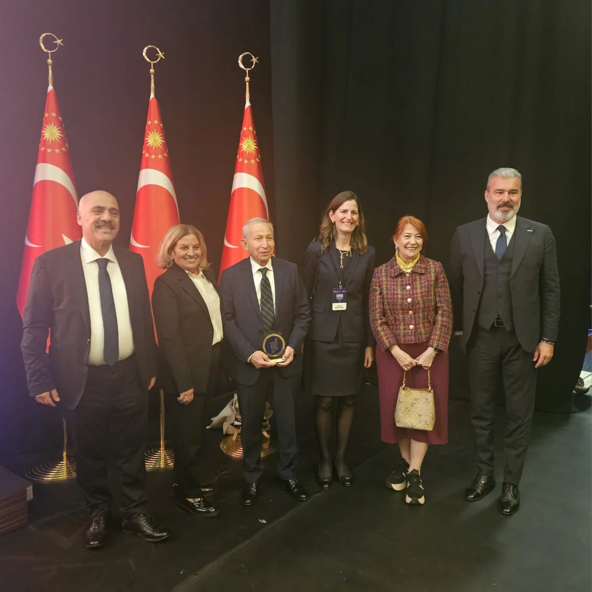 Atabay TÜSEB Sağlık Teknolojileri Prestij Ödülü’nü Aldı