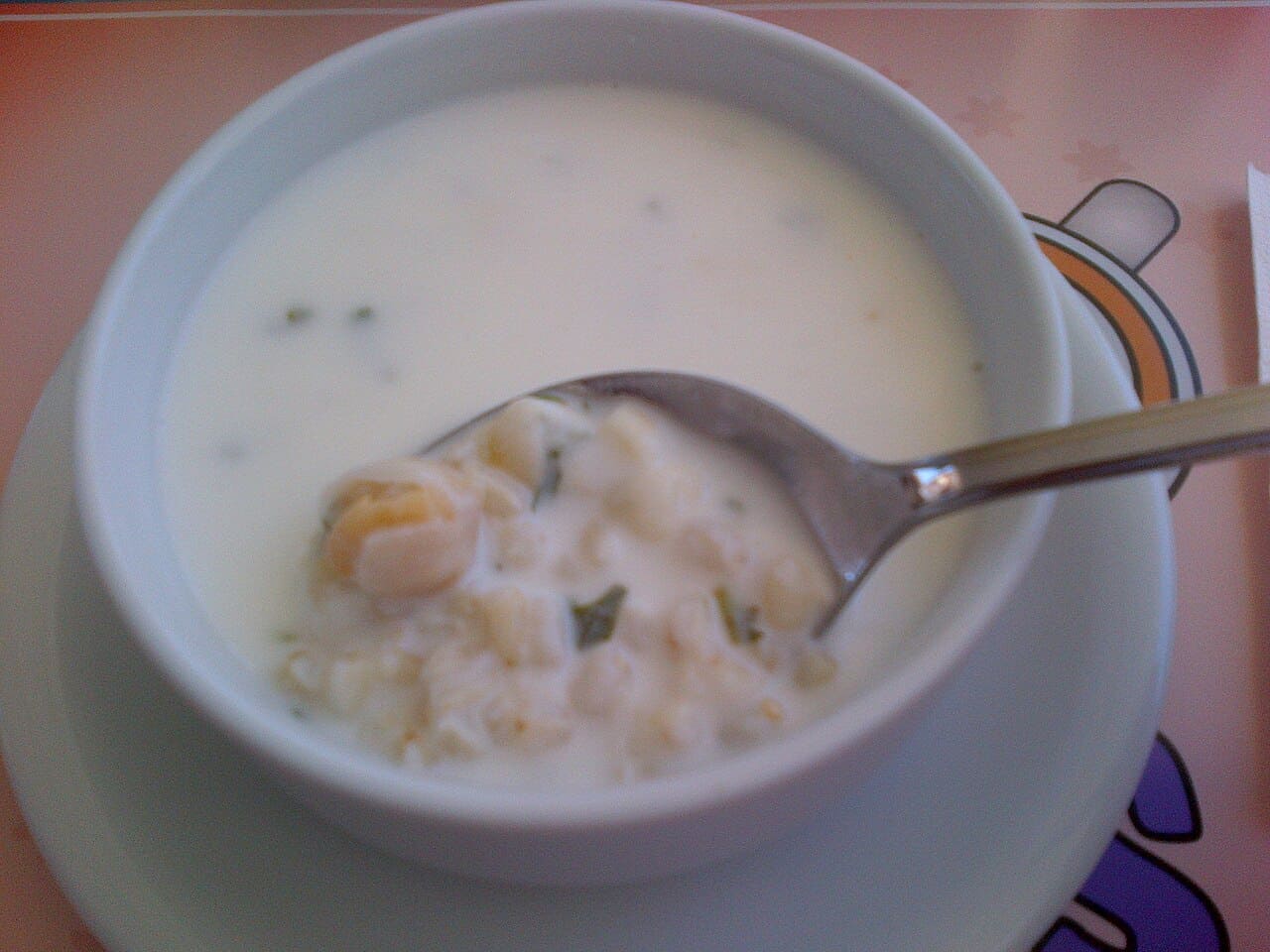 Ayran Aşı Çorbası Tarifi – Yoğurtlu Geleneksel Çorba
