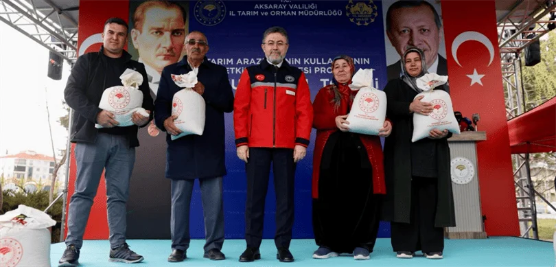 Bakan Yumaklı Aksaray’da Tohum Temin Töreni’nde Konuştu: Türkiye Tohum Üretiminde 1,3 Milyon Tonu Aştı