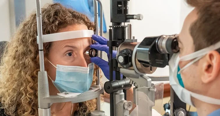 Beyin Tümörü Nedir? Erken Belirtiler, Baş Ağrısı Ve Denge Bozukluğu