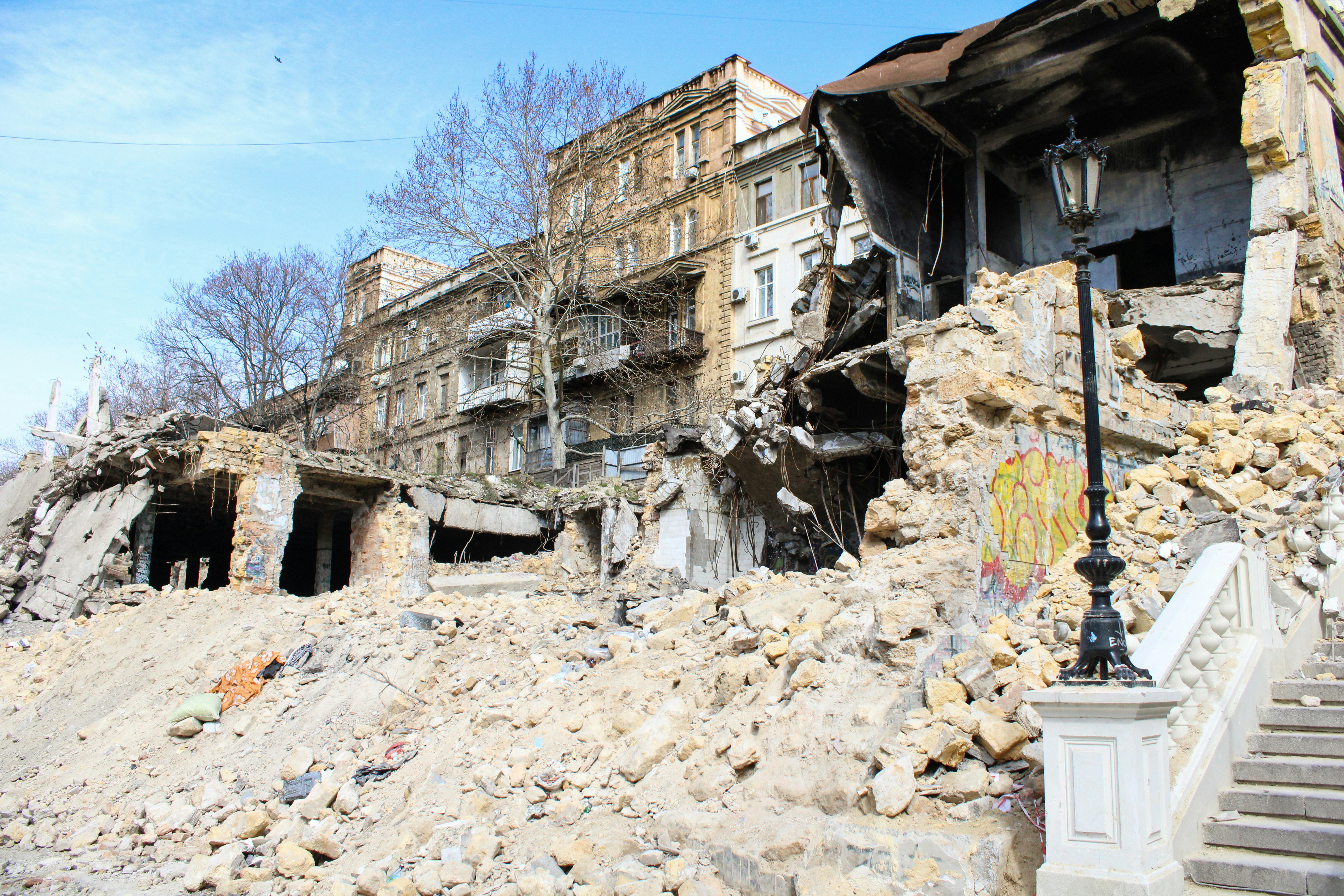 Deprem Fırtınası Nedir? Tehlikeli midir, Büyük Depremin Habercisi mi?