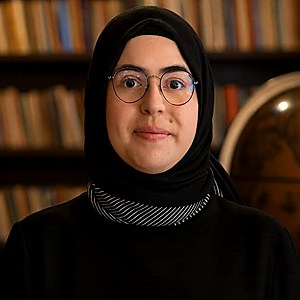 Dr. Elif Habip