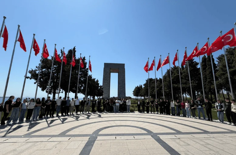 “Eceabat’ın Gençleri Ecdadının İzinde” Projesi Başlıyor: 600 Öğrenci Tarihi Alanı Keşfedecek