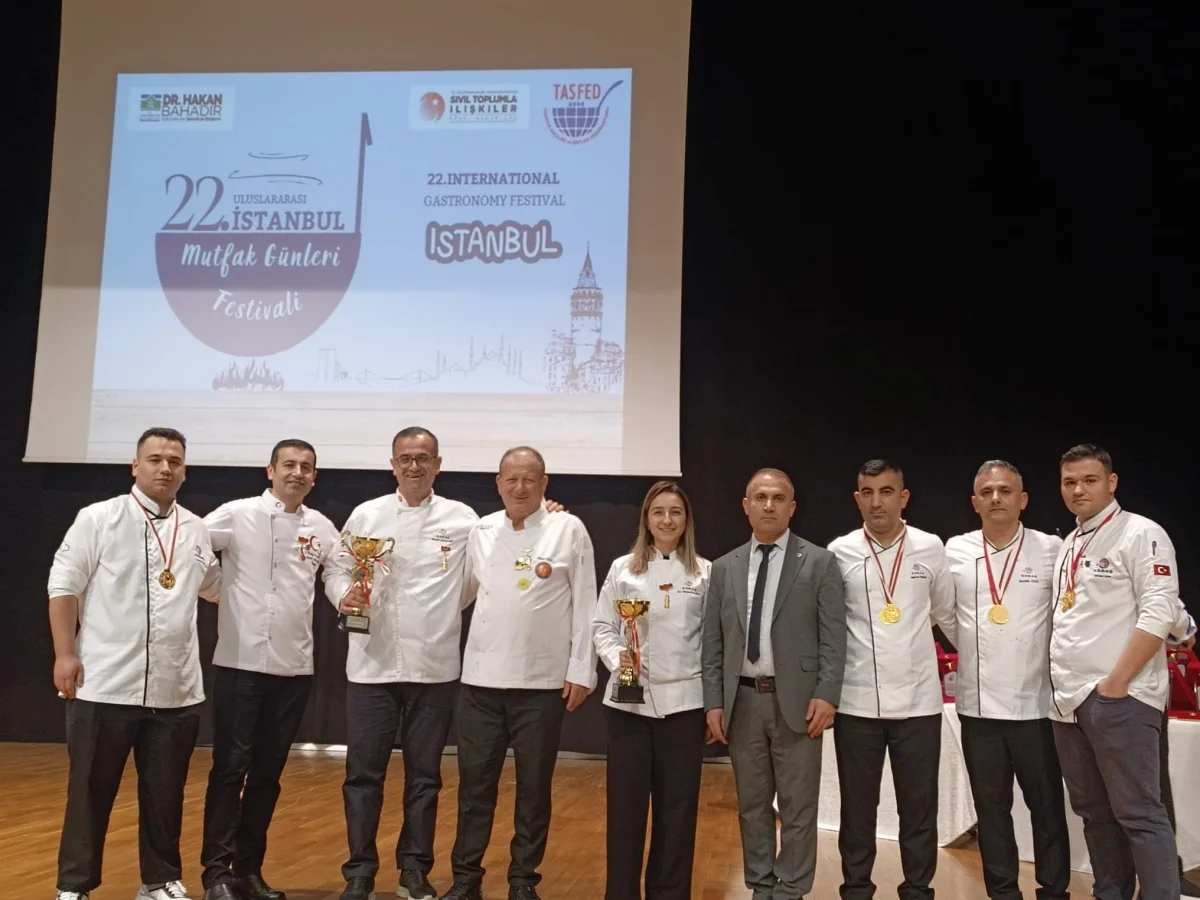 ESBAŞ Şefleri İstanbul’da Tarih Yazdı: Uluslararası Arenada 8 Altın Madalya!