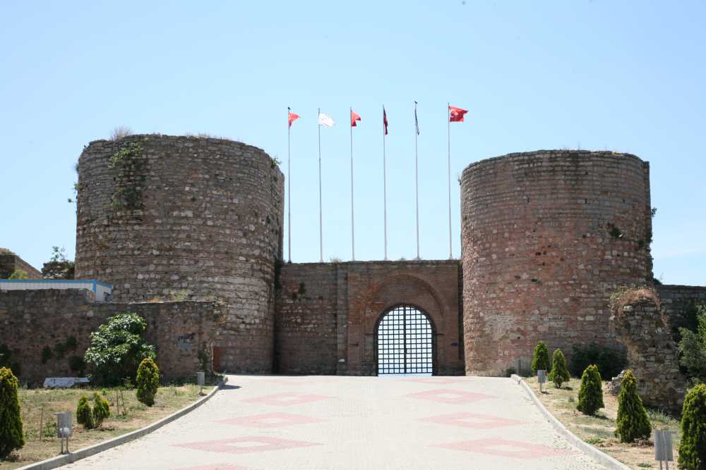 Eskihisar Kalesi: Çanakkale Boğazı Öncesi Savunma Noktası