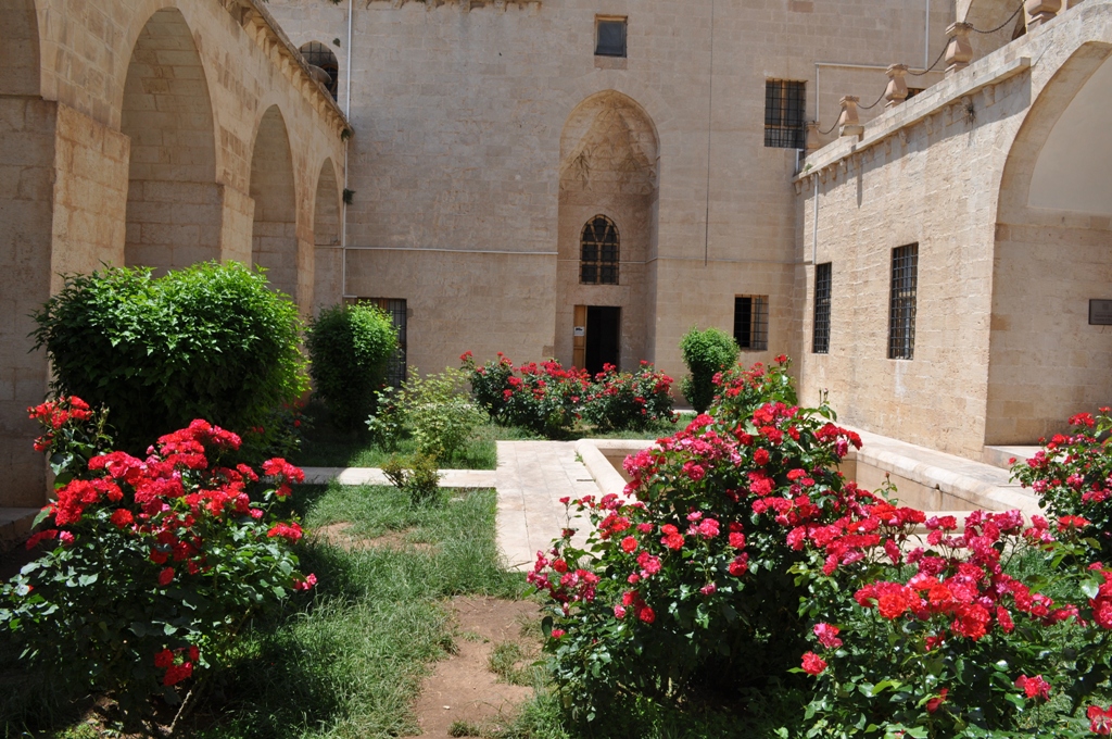 Mardin Zinciriye Medresesi: Artuklu Dönemi Mimari Harikası