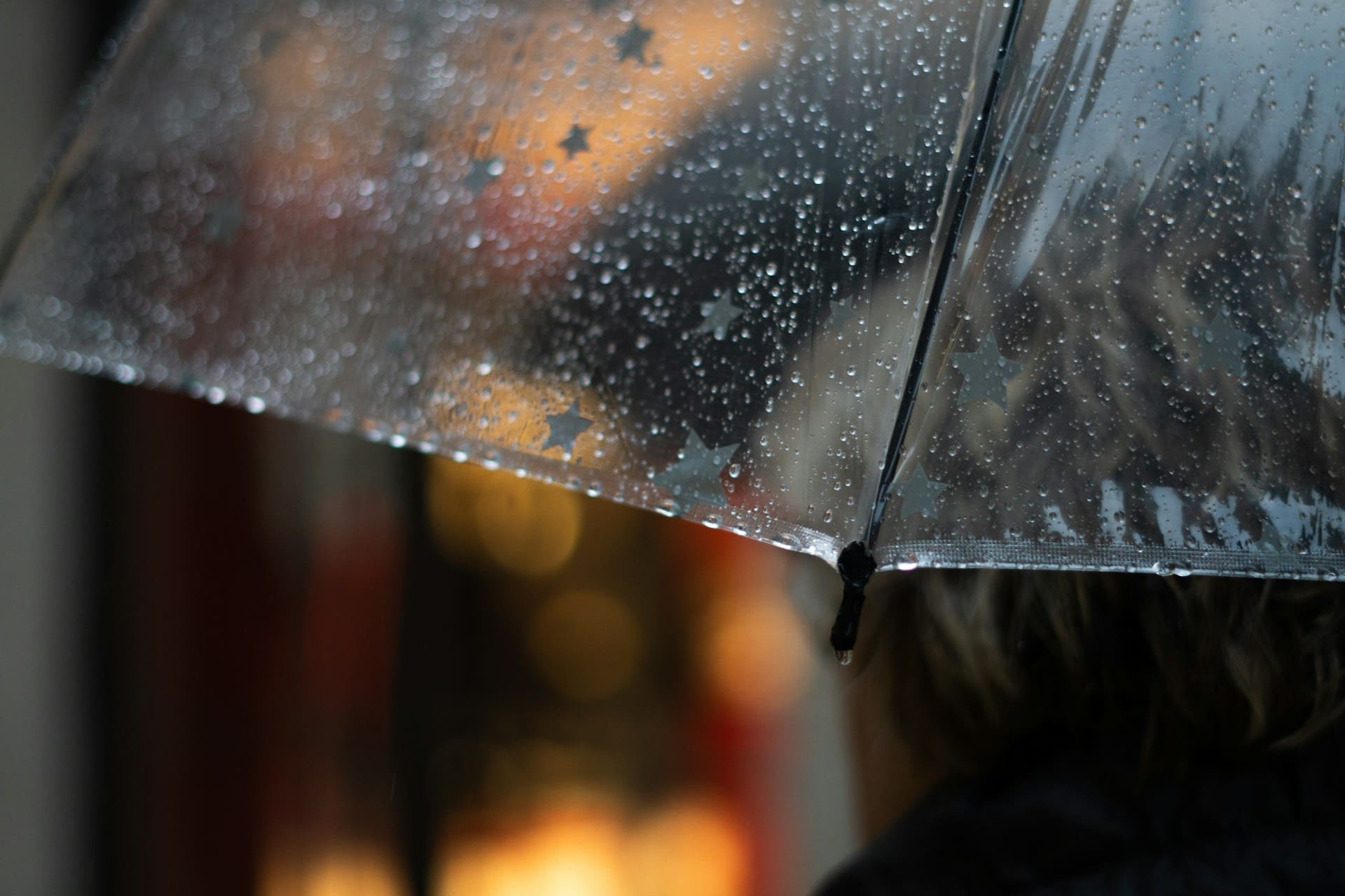 Meteoroloji Uyardı: İstanbul Dahil 29 İlde Sağanak Yağış ve Fırtına Bekleniyor!