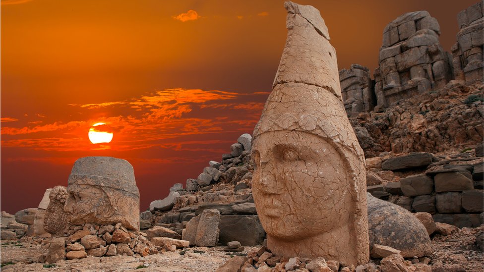 Nemrut Dağı (Adıyaman–Kahta): UNESCO Dünya Mirası ve Sessiz Heykeller