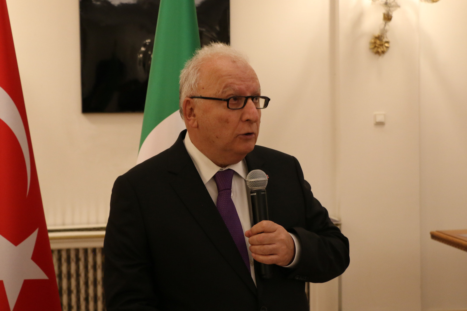Prof. Dr. Nuri Özgirgin’e İtalya’dan “Yıldız Nişanı” Onuru