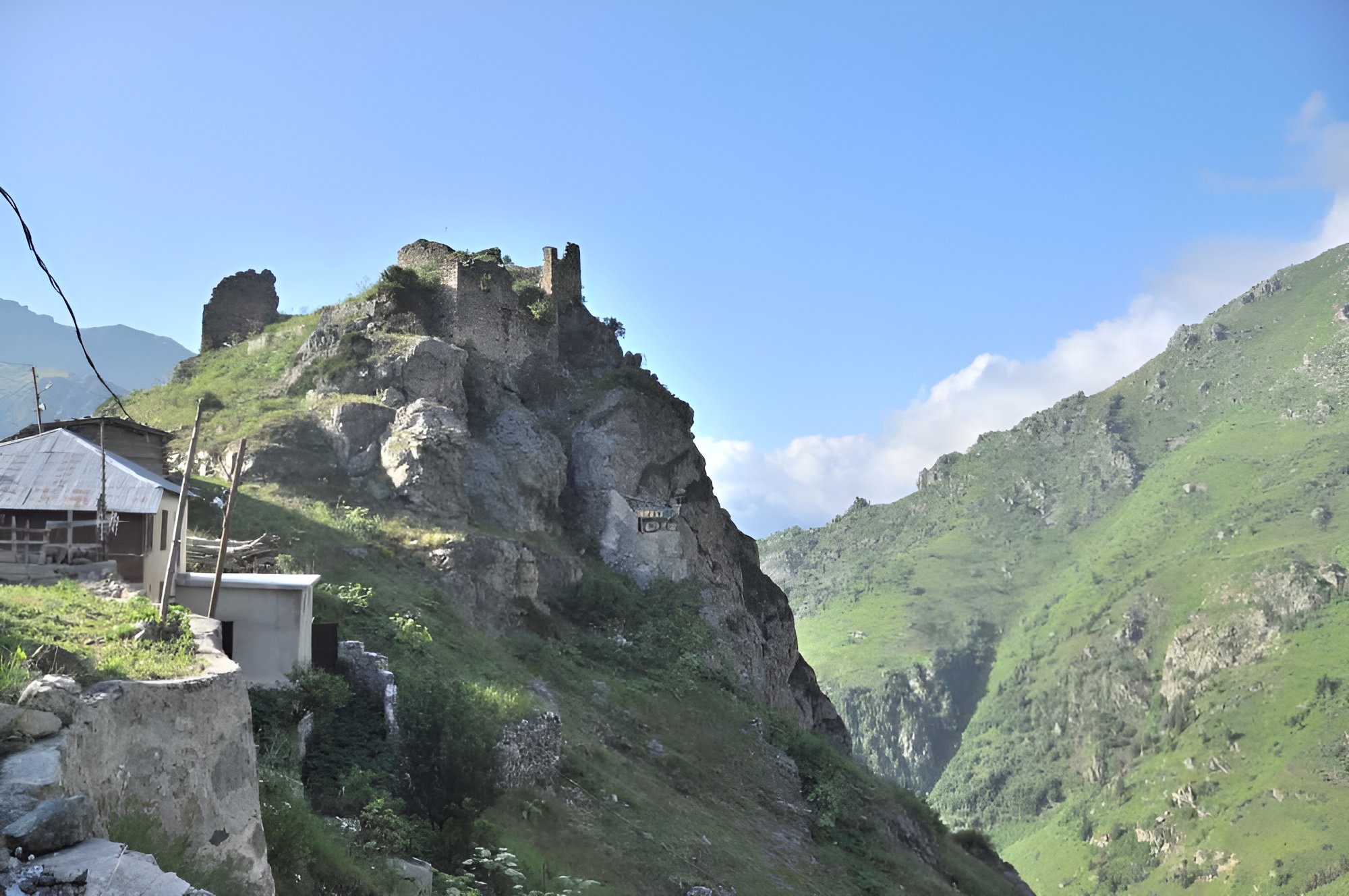 Rize Kale-i Bala – Tarihi, Mimari Özellikleri ve Ziyaret Rehberi