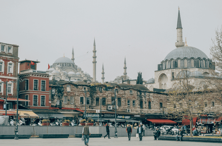 Rüstem Paşa Camii Hakkında Bilmeniz Gerekenler