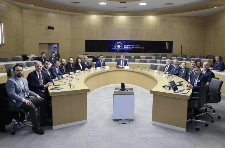 YEKA RES-2025 Yarışmalarının Sözleşmeleri İmzalandı: 1.150 MW Kapasite Tahsis Edildi